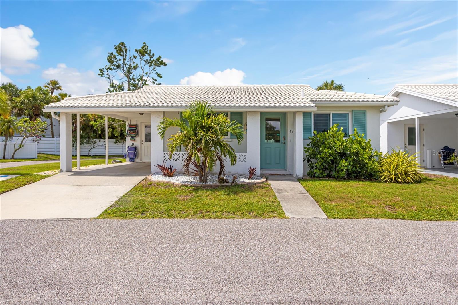 546 SPANISH DR S #122, LONGBOAT KEY, FL, 34228