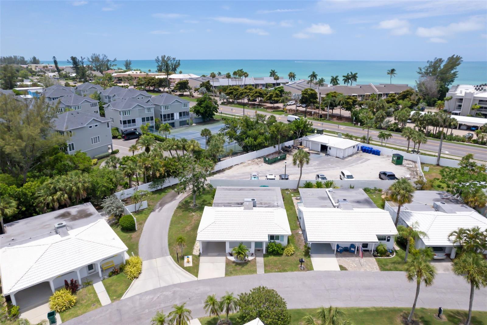 546 SPANISH DR S #122, LONGBOAT KEY, FL, 34228