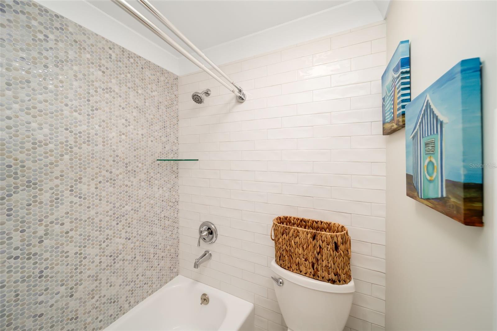 546 SPANISH DR S #122, LONGBOAT KEY, FL, 34228