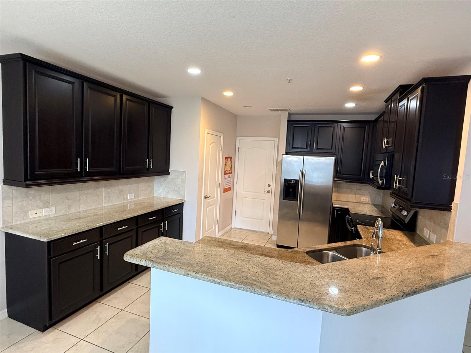 2084 WATER TUPELO WAY, OCOEE, FL, 34761