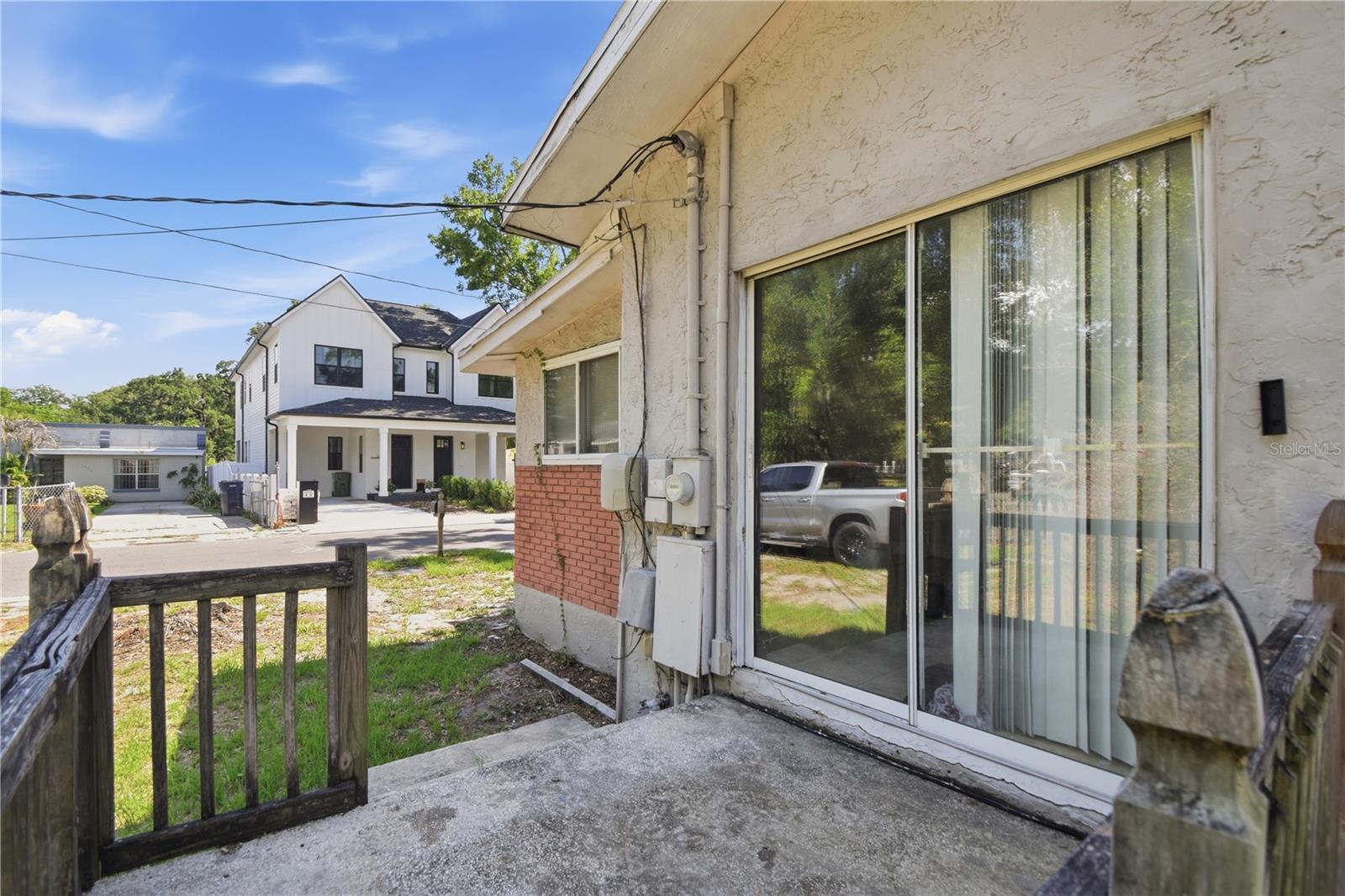 1406 E LOUISIANA AVE, TAMPA, FL, 33603