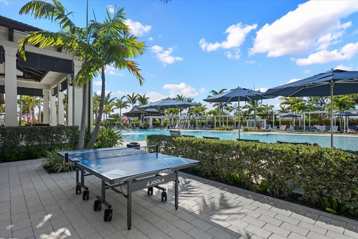 9236 CRESTVIEW CIR, PALM BEACH GARDENS, FL, 33412