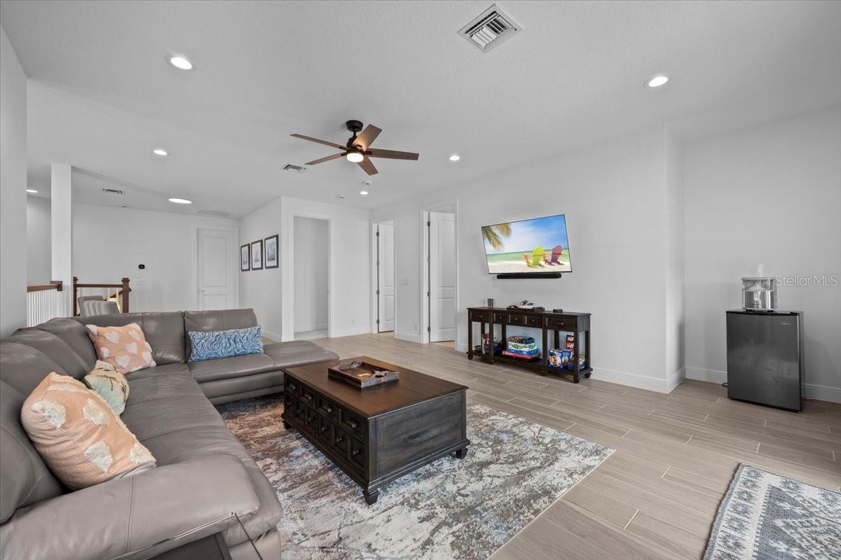 9236 CRESTVIEW CIR, PALM BEACH GARDENS, FL, 33412