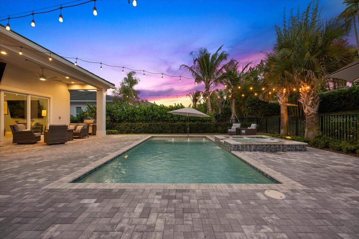 9236 CRESTVIEW CIR, PALM BEACH GARDENS, FL, 33412