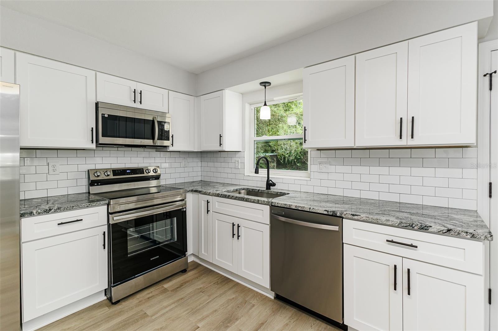 1201 N GALLOWAY RD, LAKELAND, FL, 33810