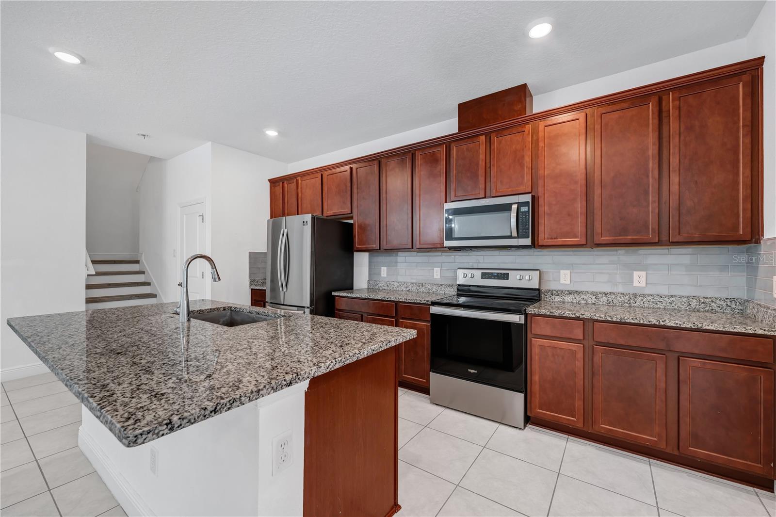7381 ALPINE BUTTERFLY LN, ORLANDO, FL, 32819