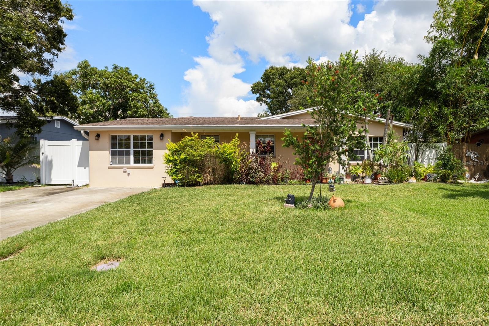 8915 59TH WAY N, PINELLAS PARK, FL, 33782