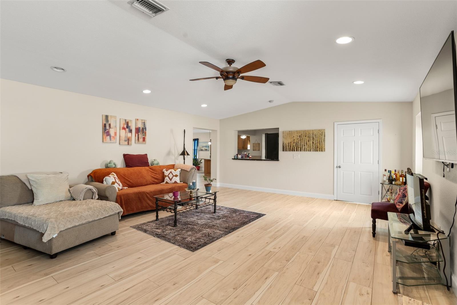 8915 59TH WAY N, PINELLAS PARK, FL, 33782