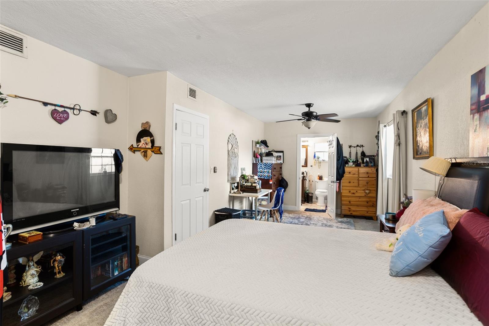 8915 59TH WAY N, PINELLAS PARK, FL, 33782