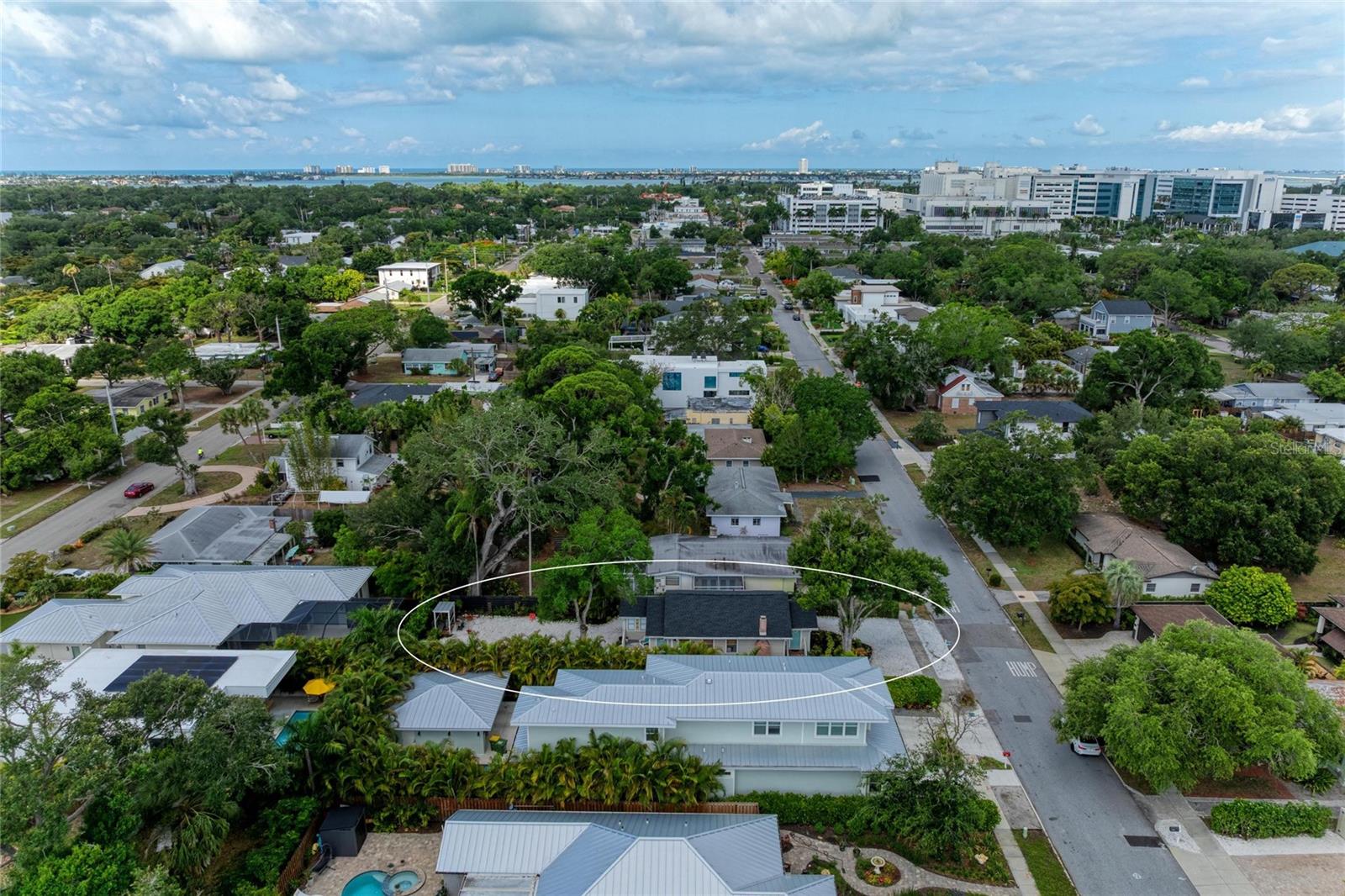 2250 HILLVIEW ST, SARASOTA, FL, 34239