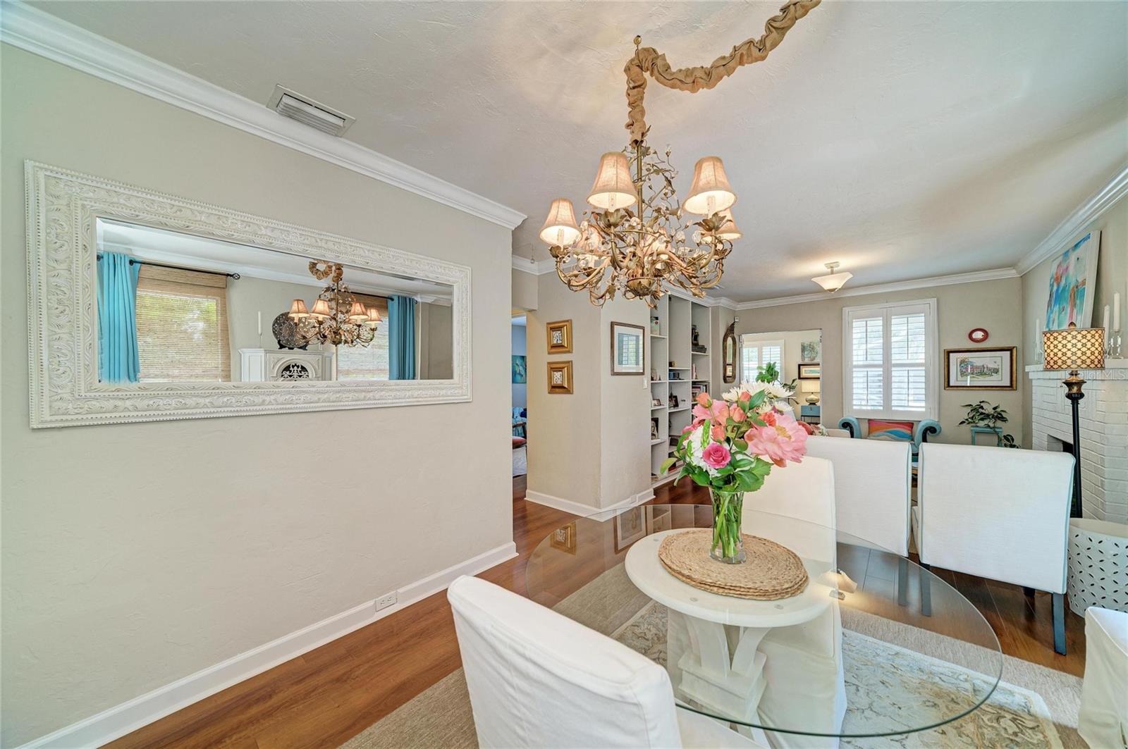 2250 HILLVIEW ST, SARASOTA, FL, 34239