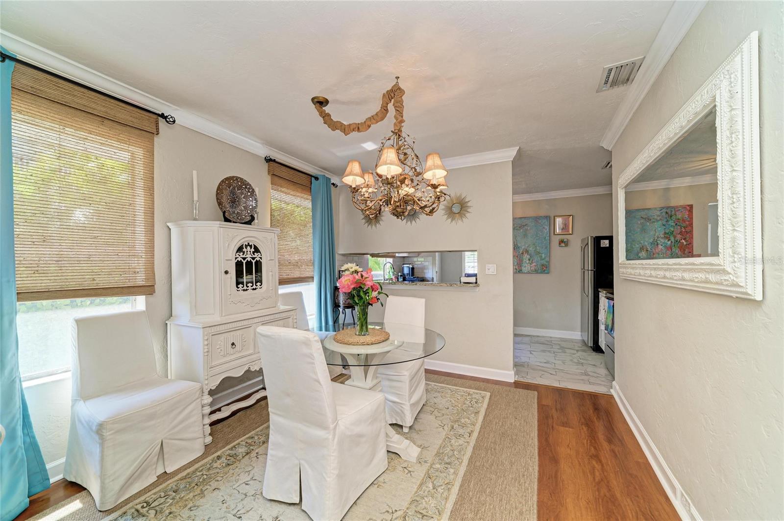 2250 HILLVIEW ST, SARASOTA, FL, 34239