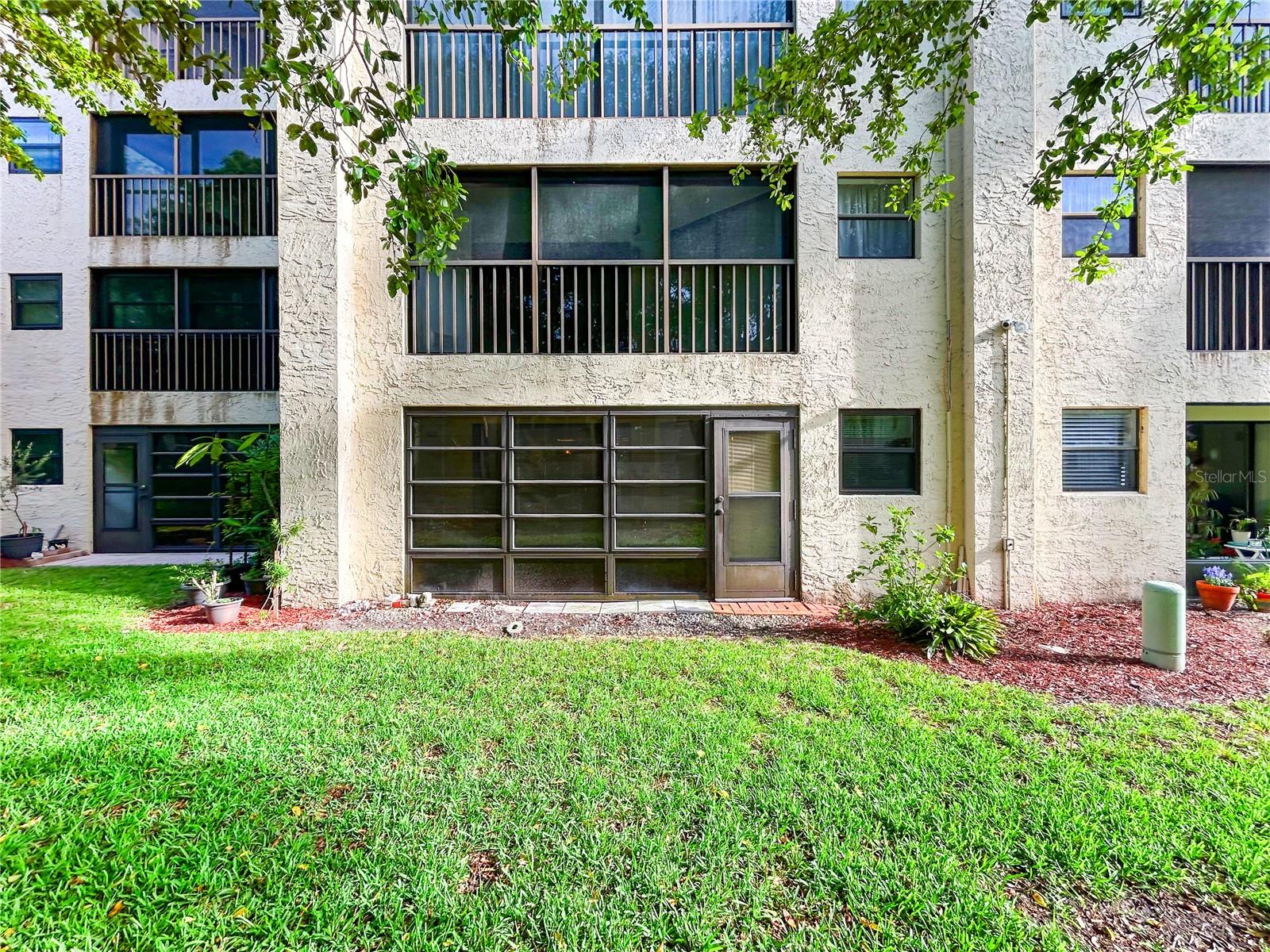 11485 OAKHURST RD #A102, LARGO, FL, 33774