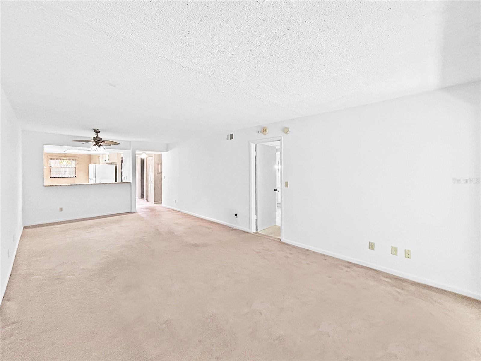 11485 OAKHURST RD #A102, LARGO, FL, 33774