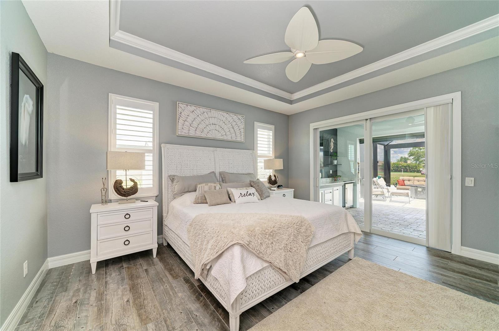 15704 LAKELAND CIR, PORT CHARLOTTE, FL, 33981
