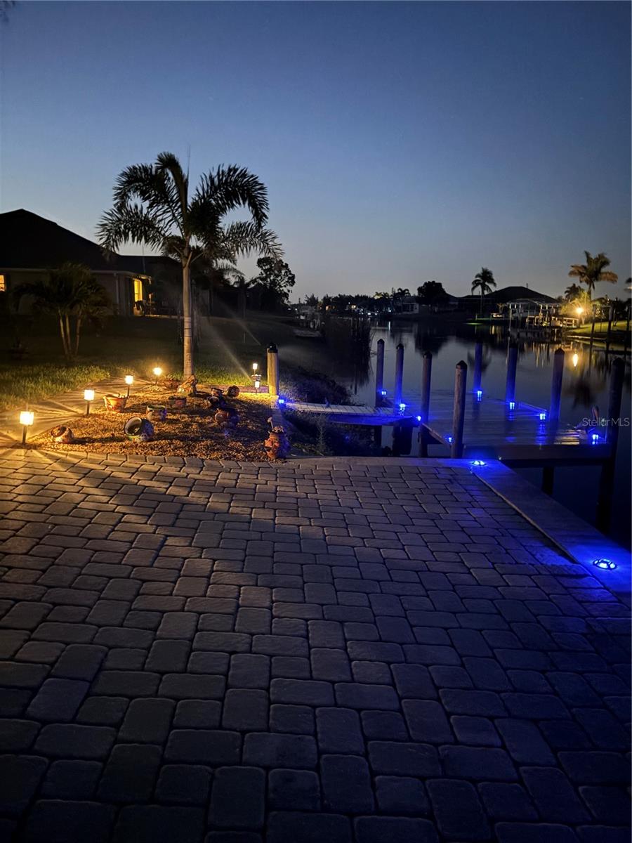 15704 LAKELAND CIR, PORT CHARLOTTE, FL, 33981