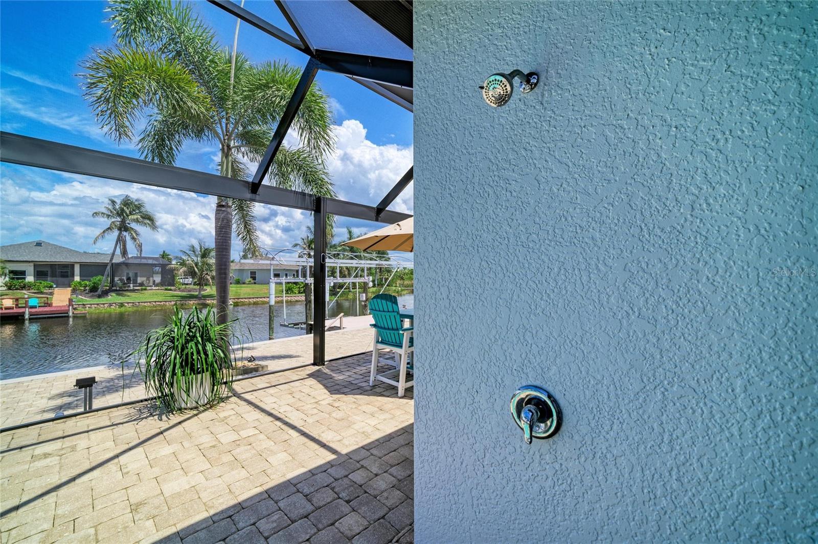 15704 LAKELAND CIR, PORT CHARLOTTE, FL, 33981