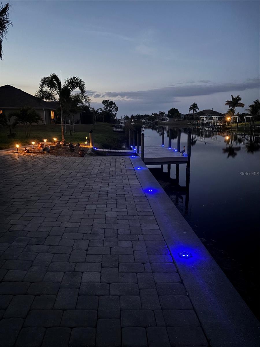 15704 LAKELAND CIR, PORT CHARLOTTE, FL, 33981