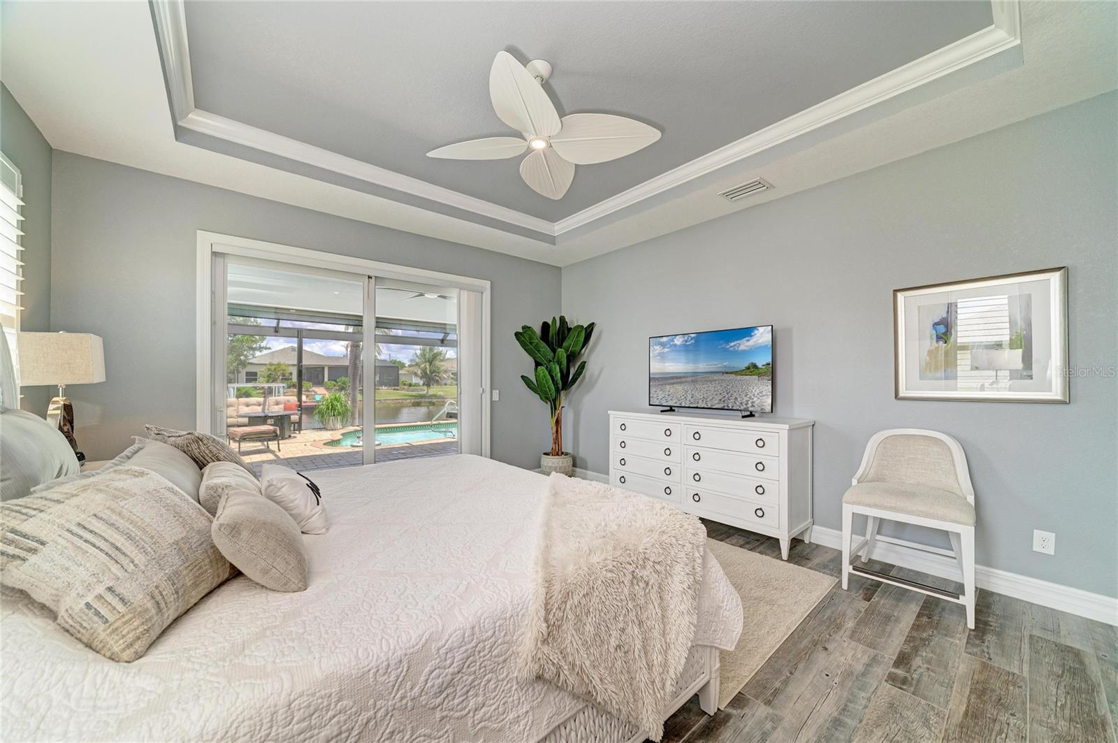 15704 LAKELAND CIR, PORT CHARLOTTE, FL, 33981