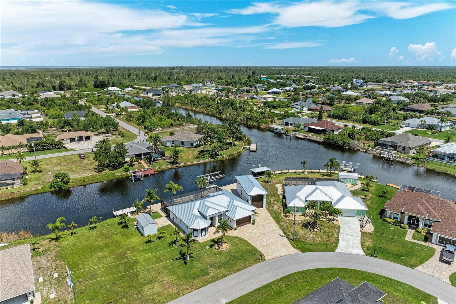 15704 LAKELAND CIR, PORT CHARLOTTE, FL, 33981