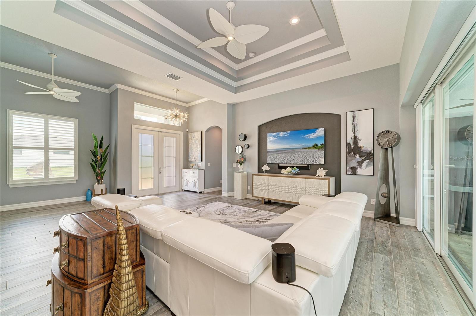 15704 LAKELAND CIR, PORT CHARLOTTE, FL, 33981