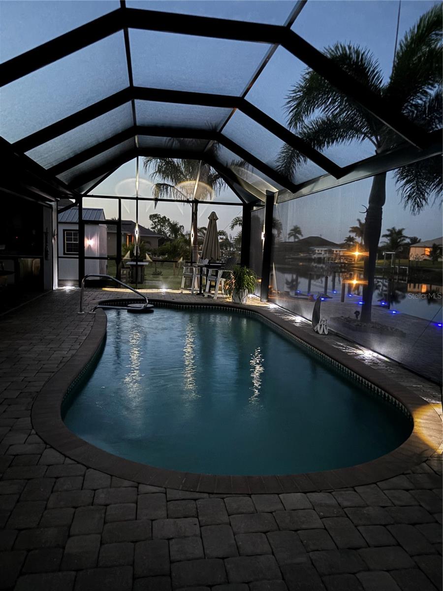 15704 LAKELAND CIR, PORT CHARLOTTE, FL, 33981