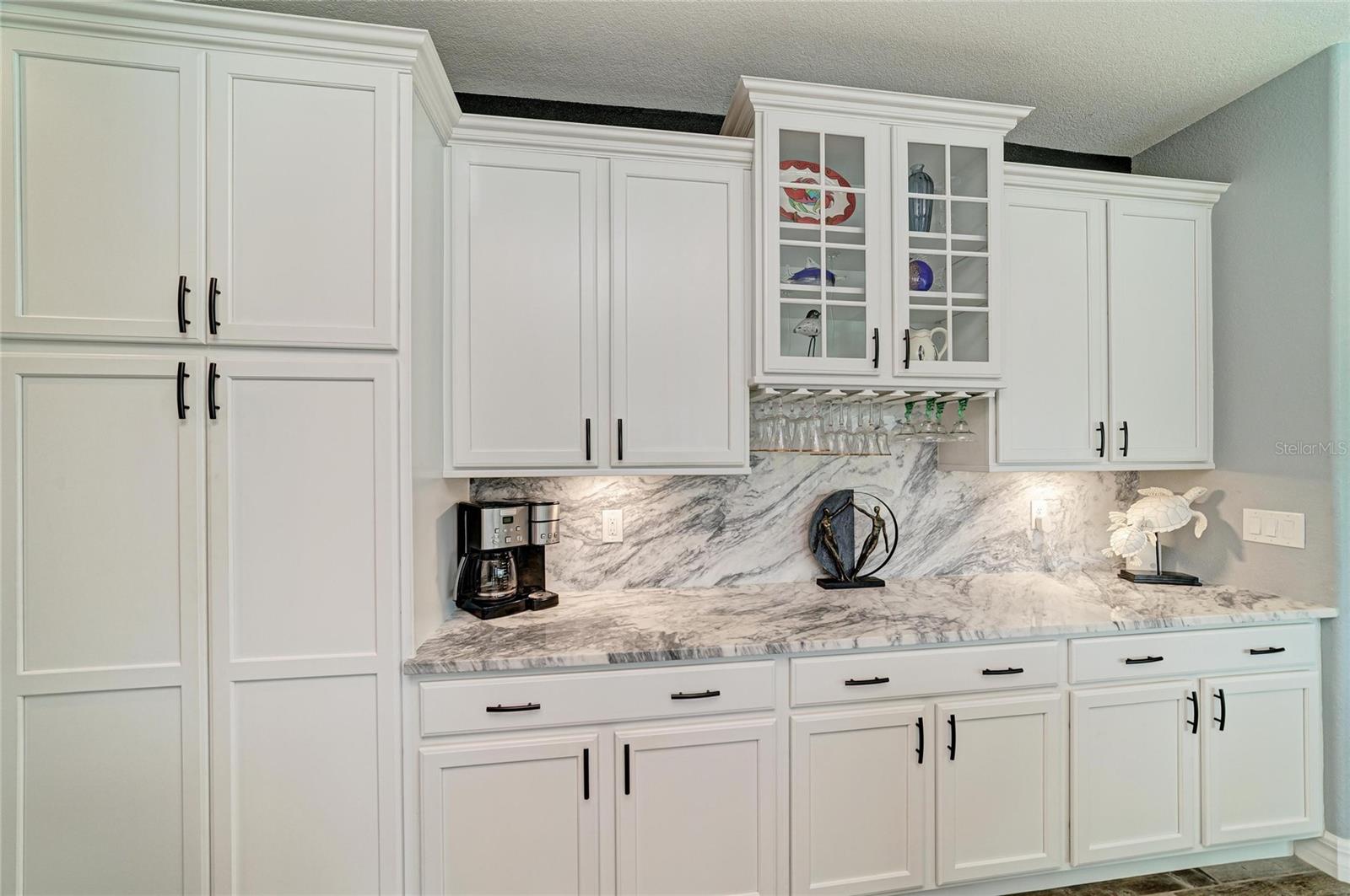 15704 LAKELAND CIR, PORT CHARLOTTE, FL, 33981