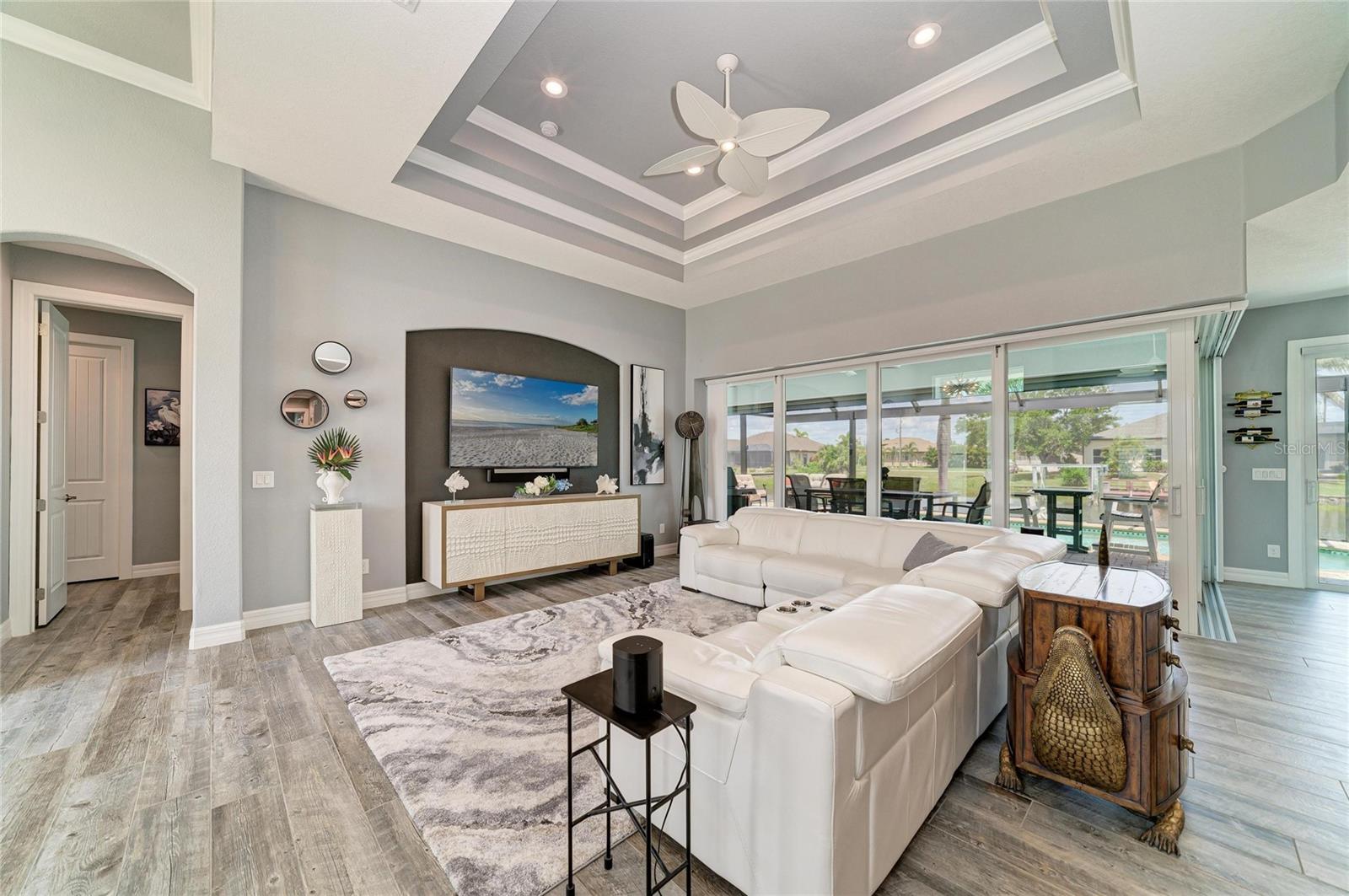 15704 LAKELAND CIR, PORT CHARLOTTE, FL, 33981