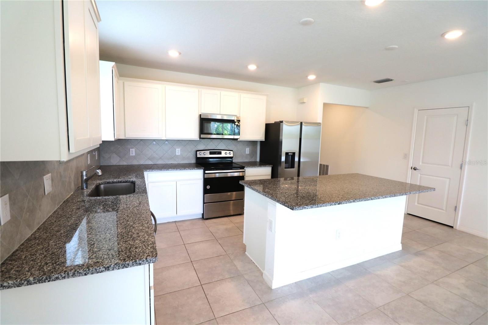 4006 CAPRI COAST DR, PLANT CITY, FL, 33565