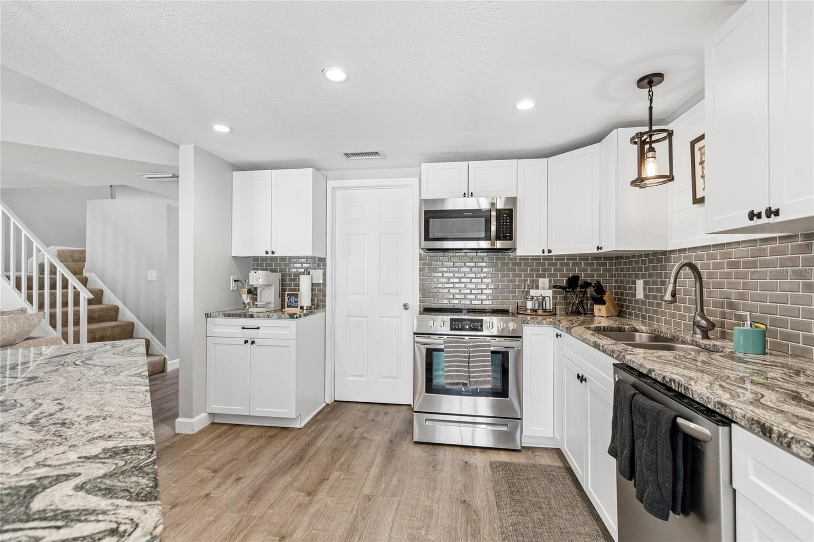 7324 STONE HAVEN CT N, PINELLAS PARK, FL, 33781