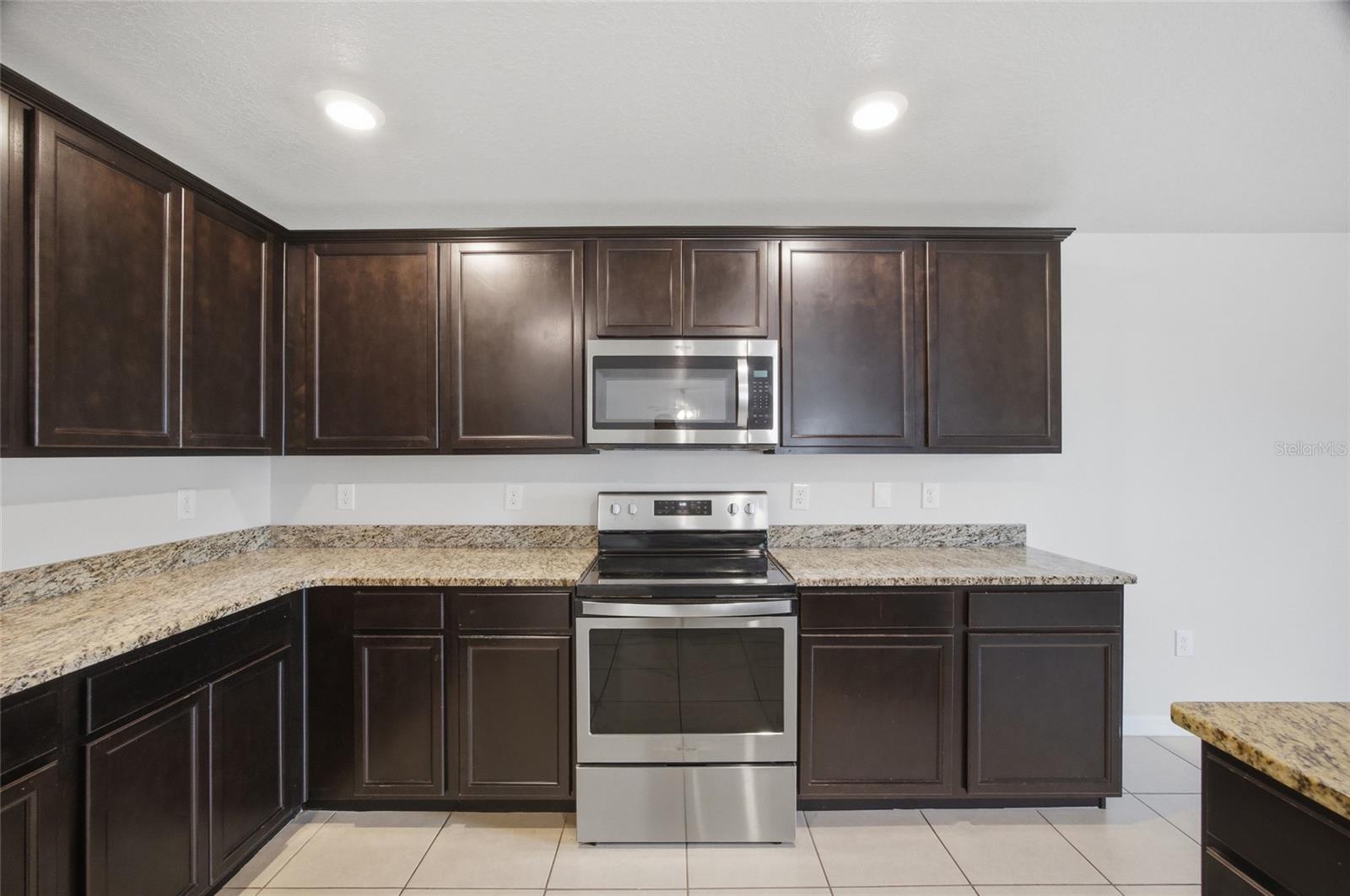 8512 SILVERBELL LOOP, BROOKSVILLE, FL, 34613