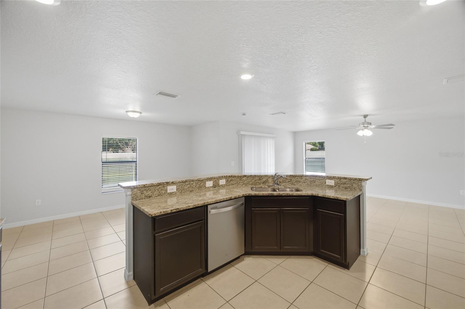 8512 SILVERBELL LOOP, BROOKSVILLE, FL, 34613