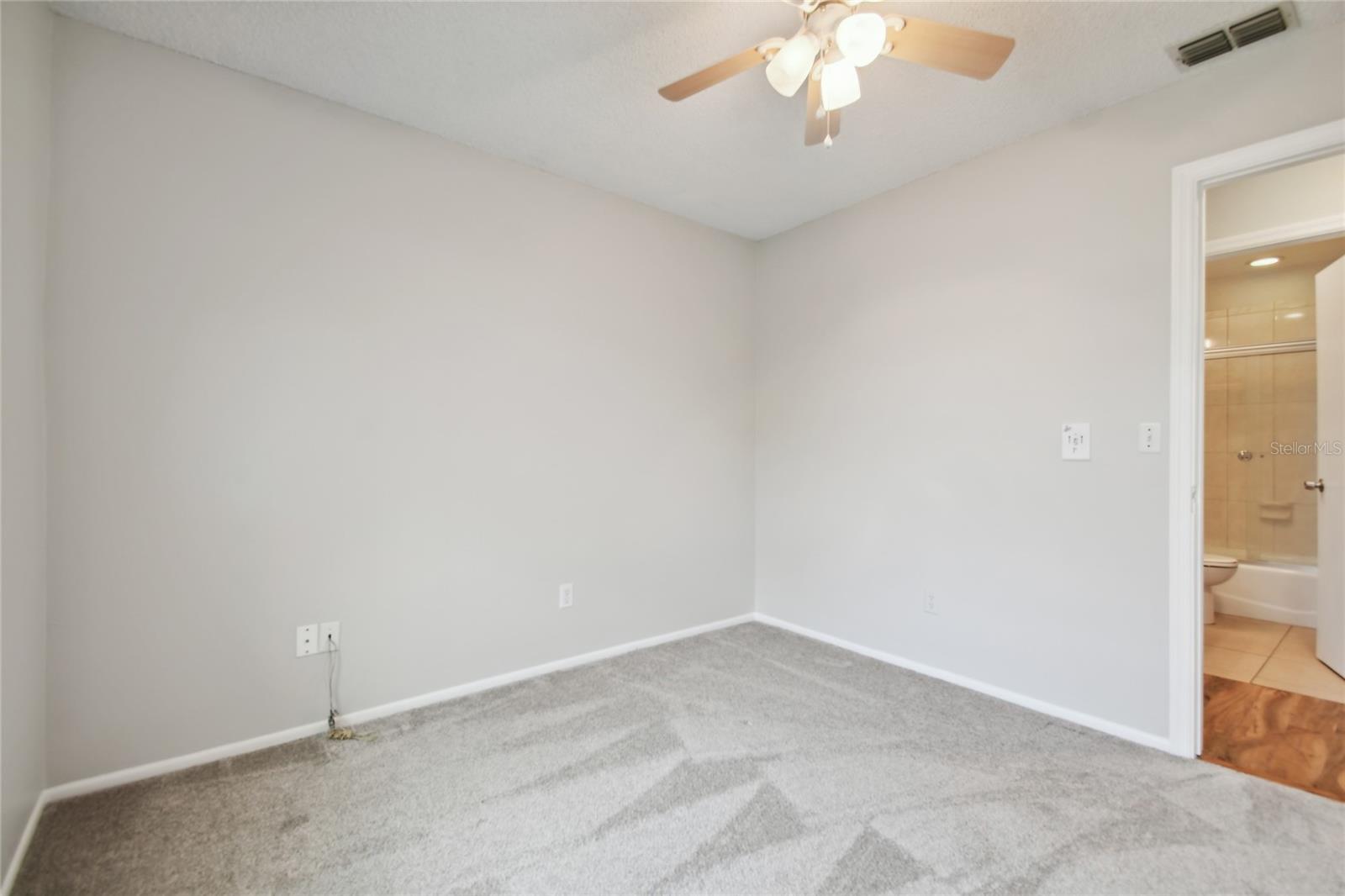 2803 NORTHCOTE DR, PALM HARBOR, FL, 34684