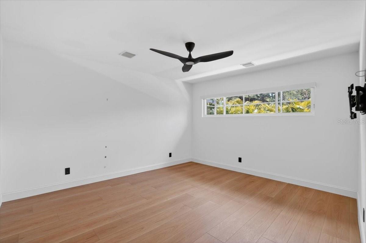 2708 N DUNDEE ST, TAMPA, FL, 33629