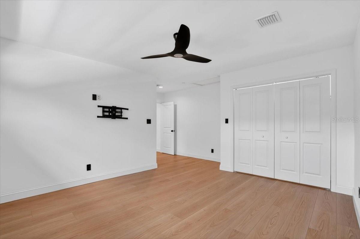 2708 N DUNDEE ST, TAMPA, FL, 33629
