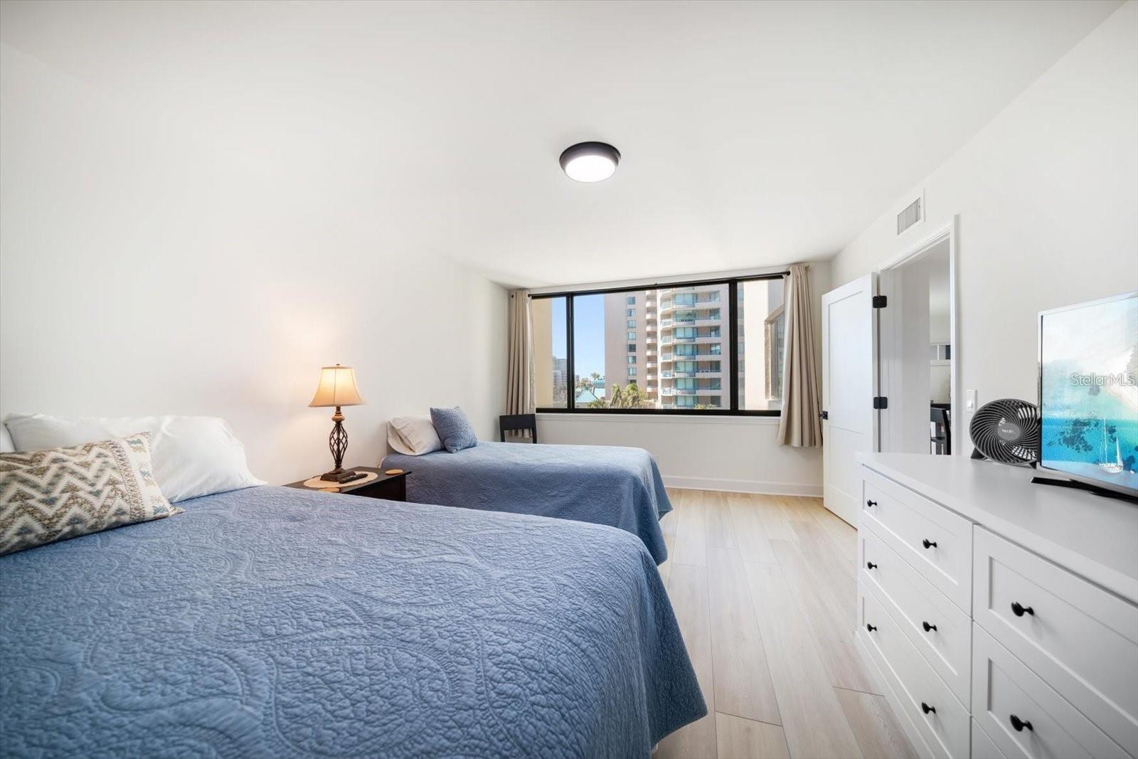 1480 GULF BLVD #401, CLEARWATER BEACH, FL, 33767