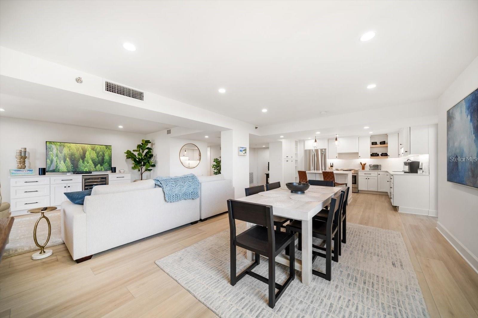 1480 GULF BLVD #401, CLEARWATER BEACH, FL, 33767