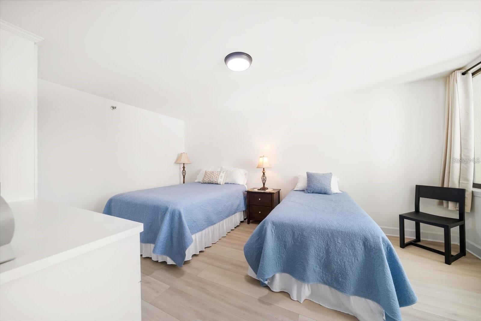 1480 GULF BLVD #401, CLEARWATER BEACH, FL, 33767