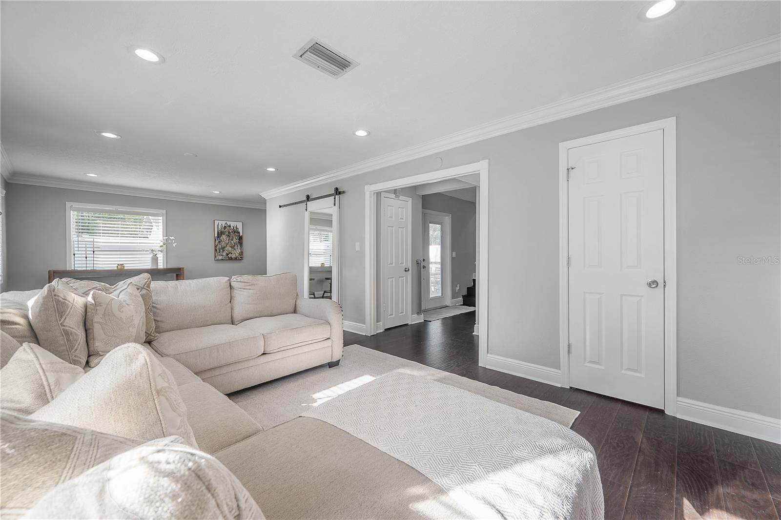 2902 N JEFFERSON ST, TAMPA, FL, 33602