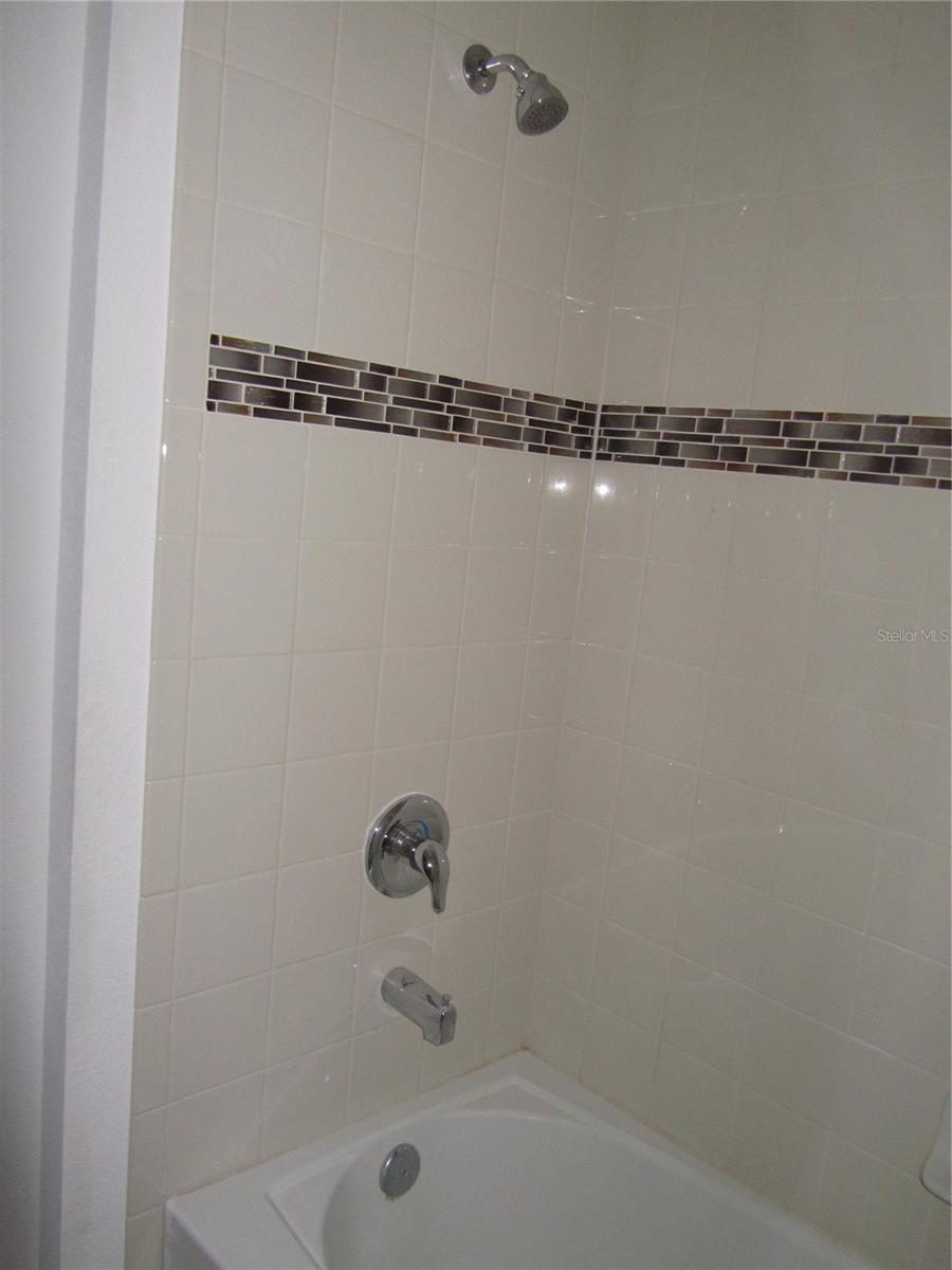 365 BLUE LAKE CIR, KISSIMMEE, FL, 34758