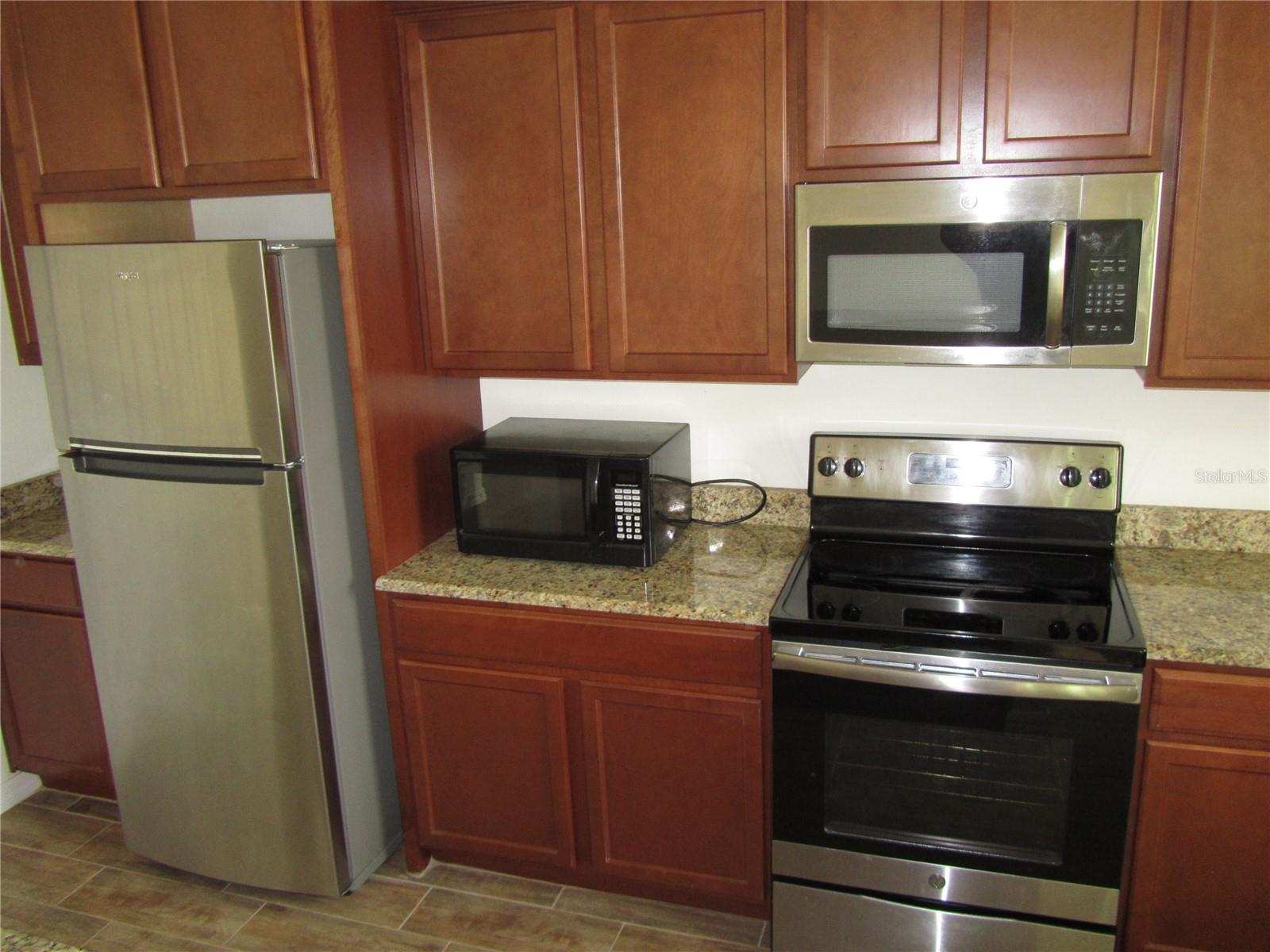 365 BLUE LAKE CIR, KISSIMMEE, FL, 34758