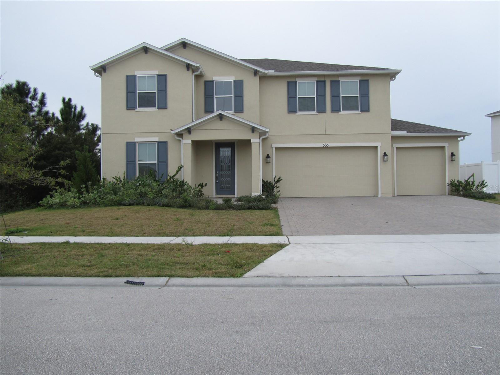 365 BLUE LAKE CIR, KISSIMMEE, FL, 34758