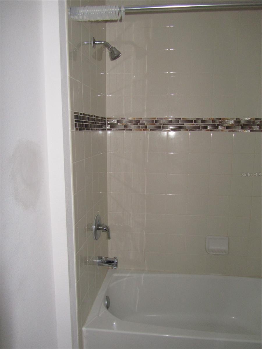 365 BLUE LAKE CIR, KISSIMMEE, FL, 34758