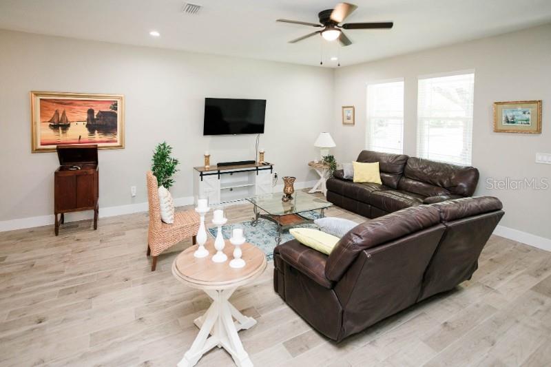 705 E ELM ST, TAMPA, FL, 33604