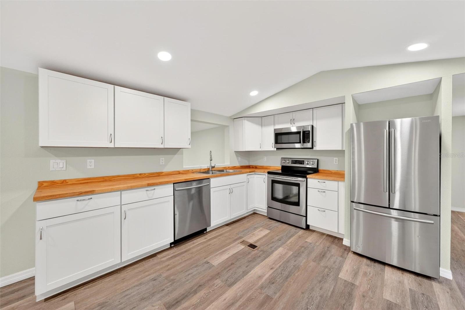 23939 NE 121 LN, SALT SPRINGS, FL, 32134