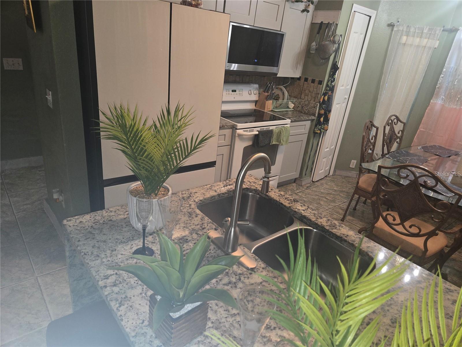 679 MIDORI ST, ORLANDO, FL, 32811