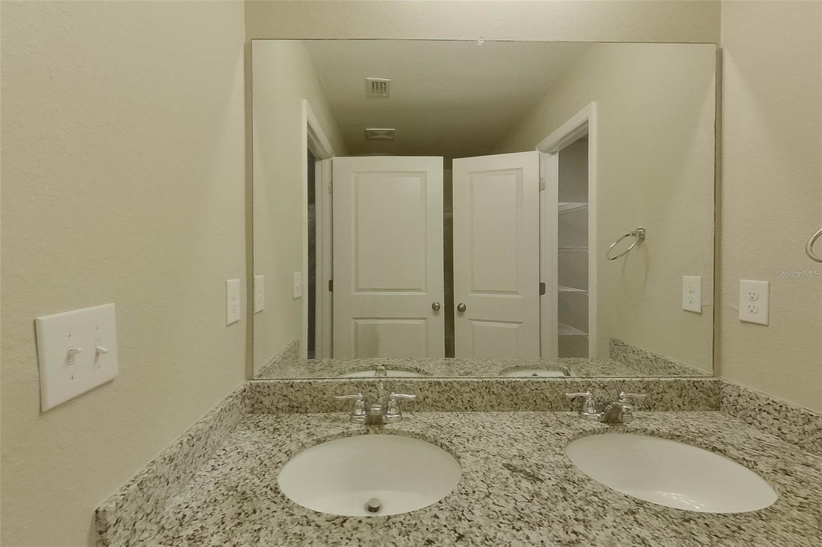 9131 AEGEAN CIR, LEHIGH ACRES, FL, 33936