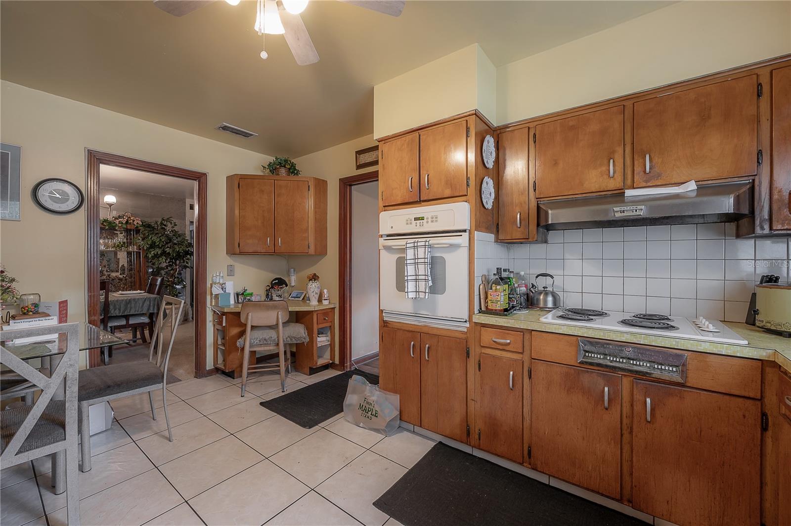 3803 RIVER GROVE DR, TAMPA, FL, 33610