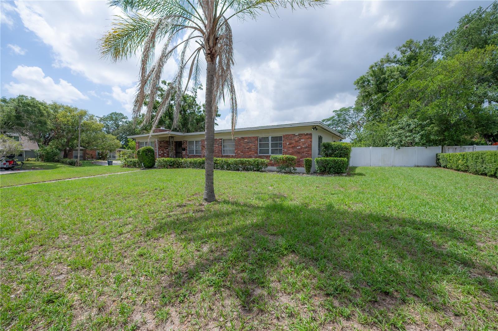 3803 RIVER GROVE DR, TAMPA, FL, 33610