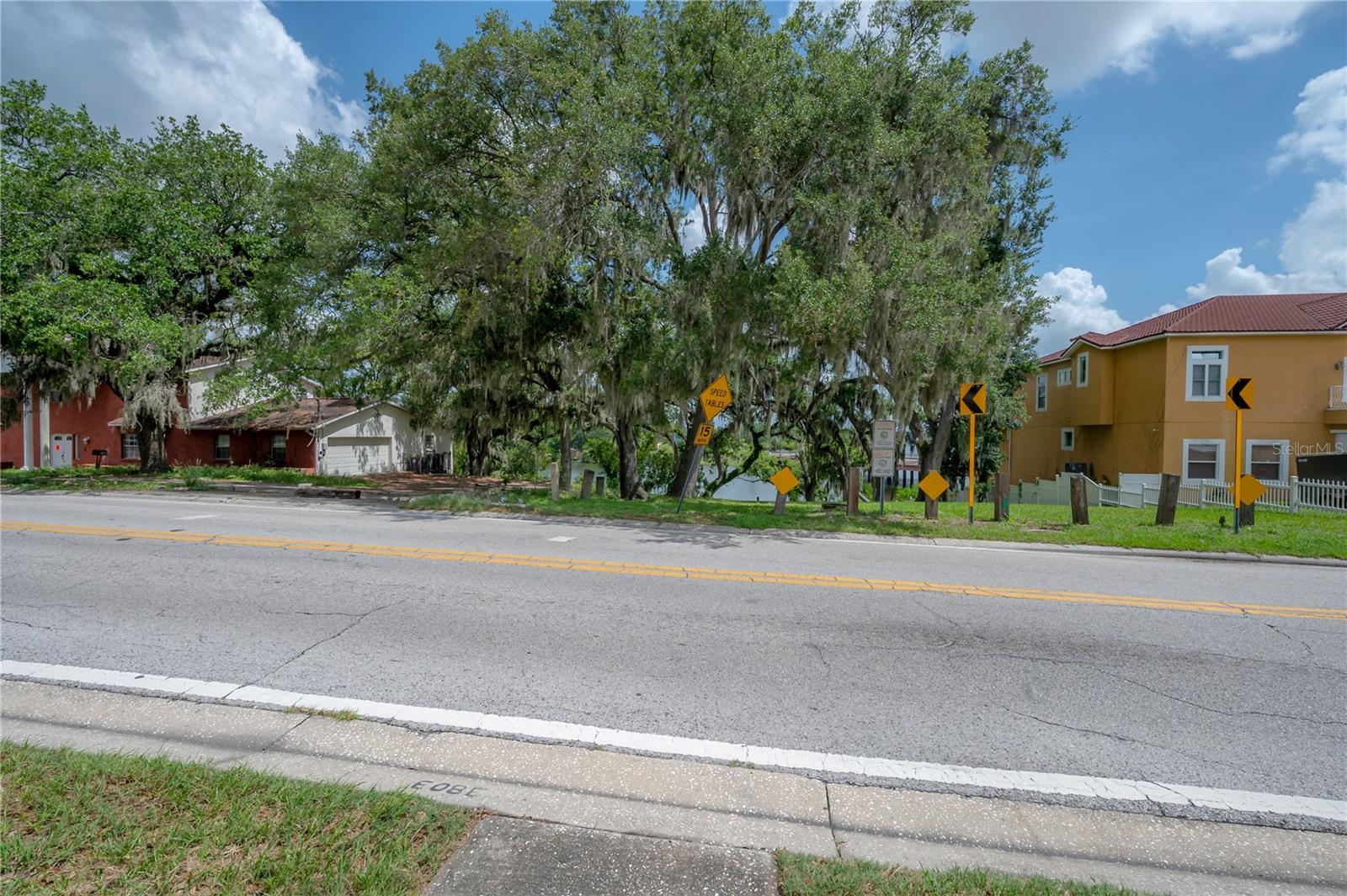 3803 RIVER GROVE DR, TAMPA, FL, 33610